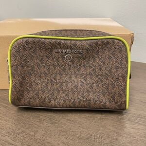 Michael Kors Travel Pouch